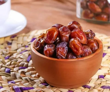 تصویر 1 از قیمت خرید خرما پیارم درجه 1 با فروش عمده